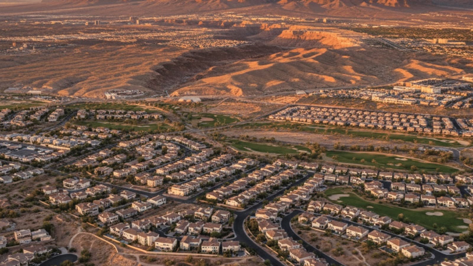 Moving to Las Vegas: A Local's Guide to Life in the Valley (2026 Edition)